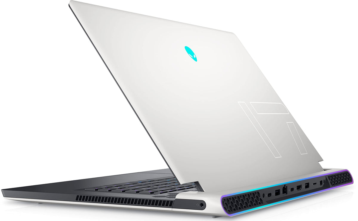 Alienware x17 R1 ? 17.3