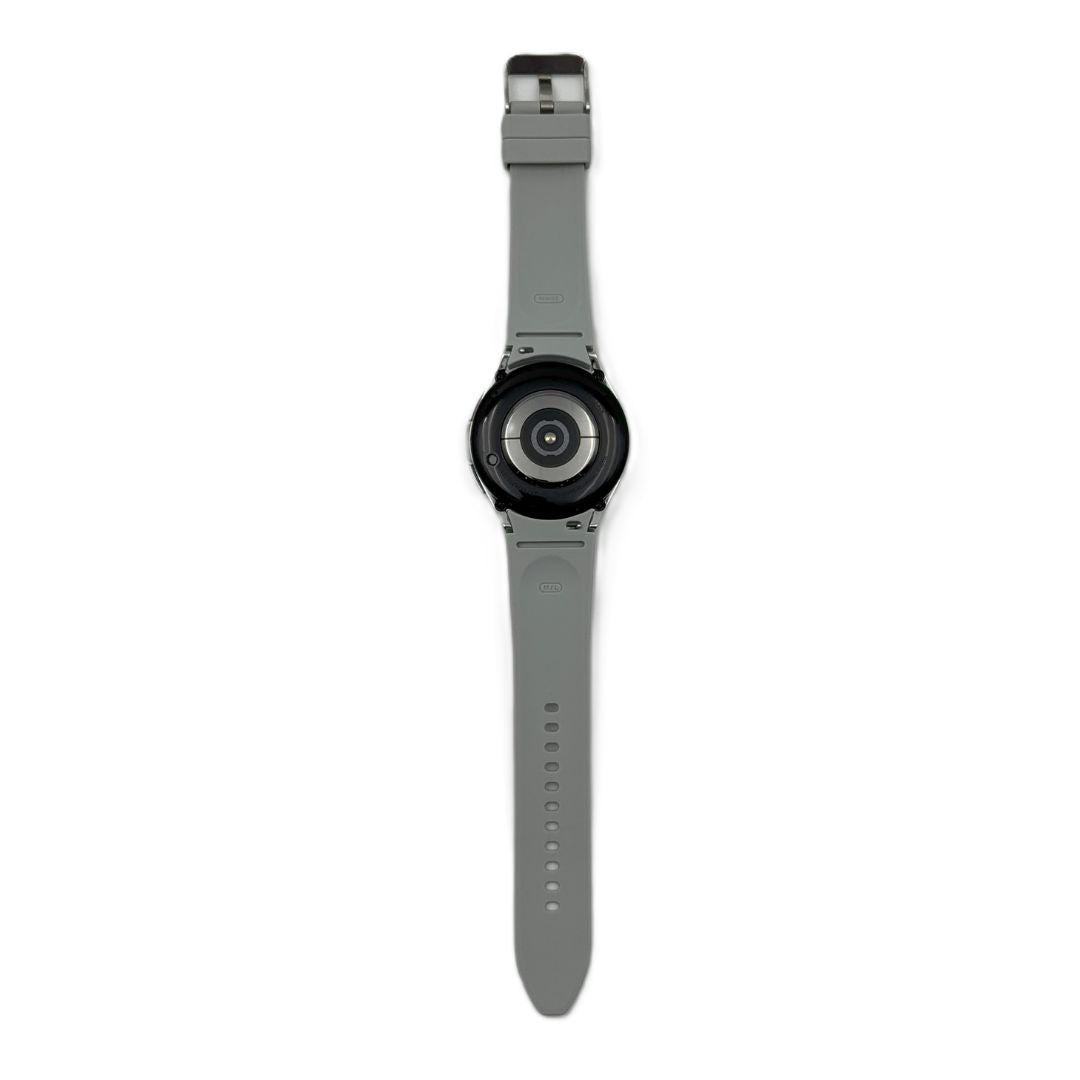 Samsung Galaxy Watch6 Classic Stainless Steel Smartwatch 43mm LTE ? SM-R955UZSAXAA ? Silver Silicone Band