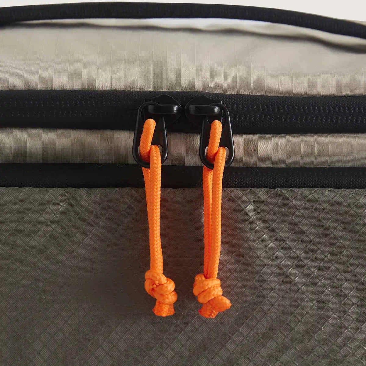 Blast 4.5L Hanging Toiletry Bag