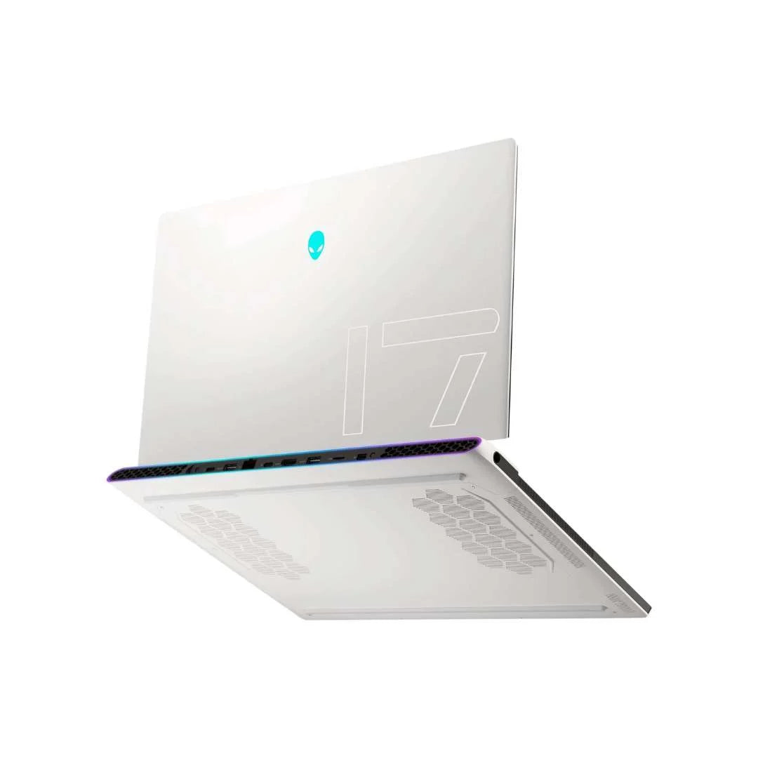 Alienware x17 R1 ? 17.3