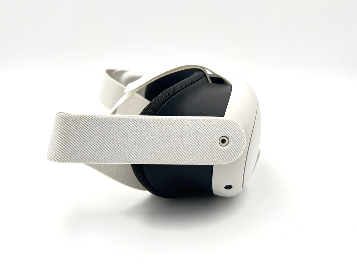 Meta Quest 3 Breakthrough Mixed Reality - 512GB - White - 899?00652?01