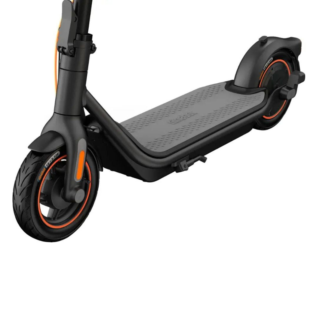 Segway - Ninebot F65 Kick Scooter w/40.4 miles Operating Range & 18.6 mph Max Speed - Black - AA.00.0010.94 - Good Condition