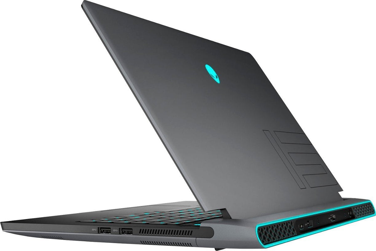 Alienware M15 R6 15.6