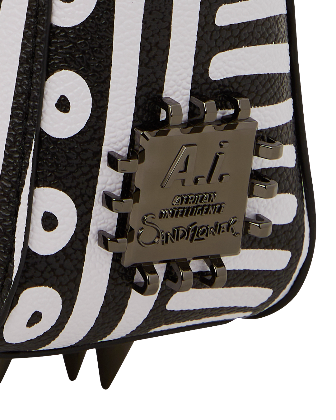 A.I.8 AFRICAN INTELLIGENCE - ORIGIN STORY SHARK HANDBAG