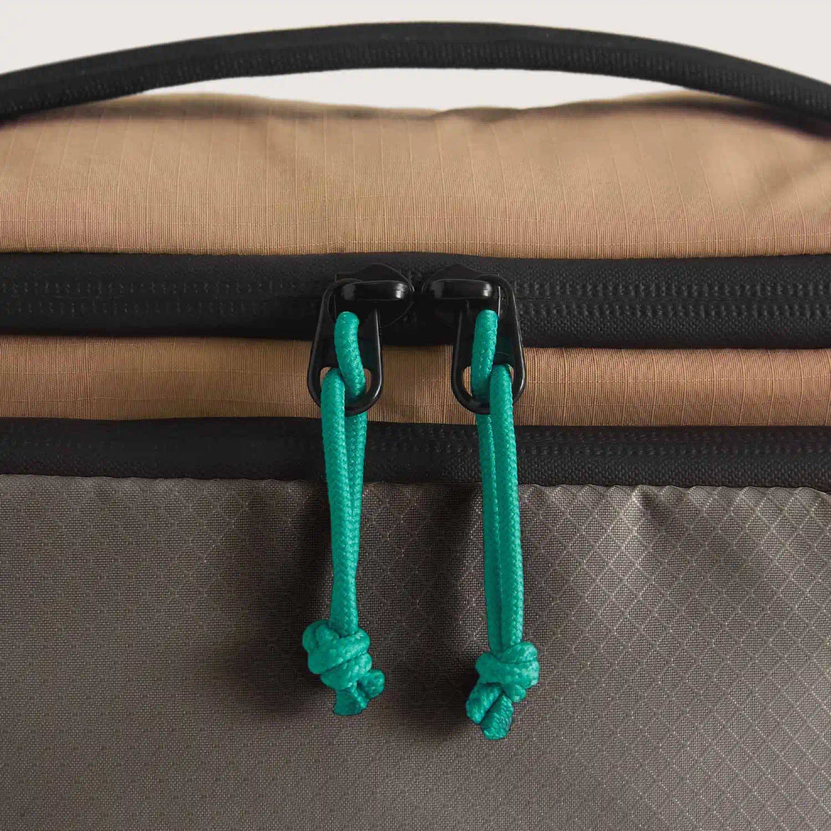 Blast 4.5L Hanging Toiletry Bag