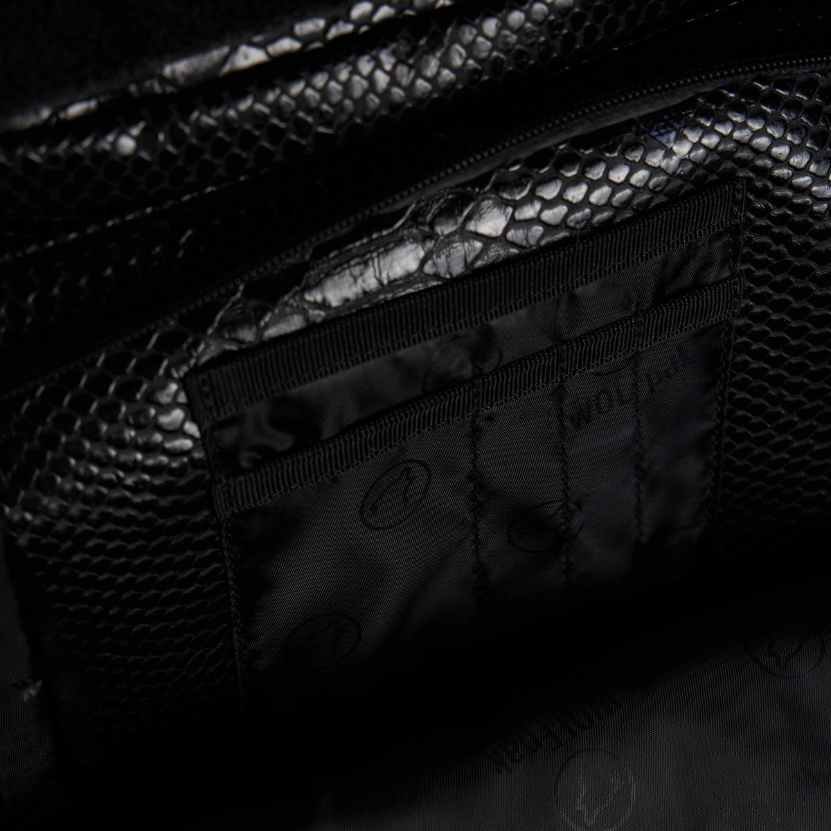 35L Backpack King Cobra